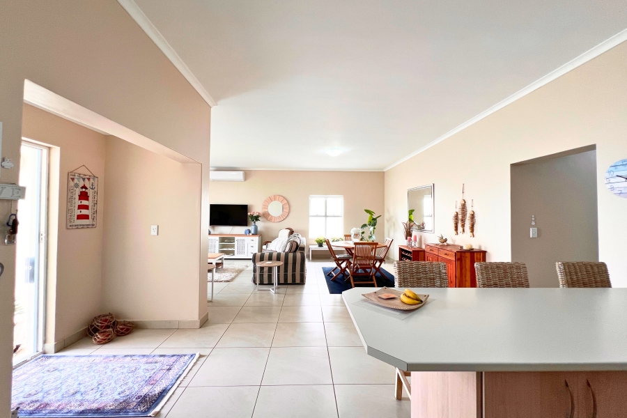 3 Bedroom Property for Sale in Blue Lagoon Western Cape